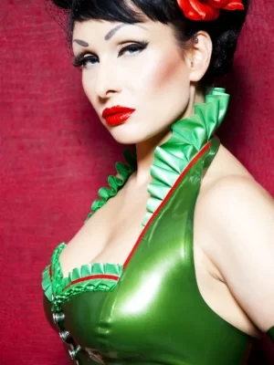 Latex Miss Maple Top