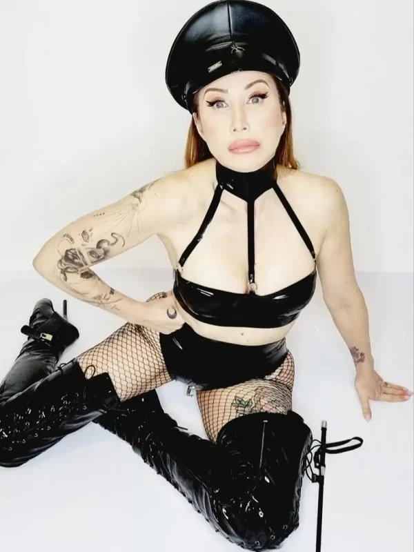 latex bra bustier