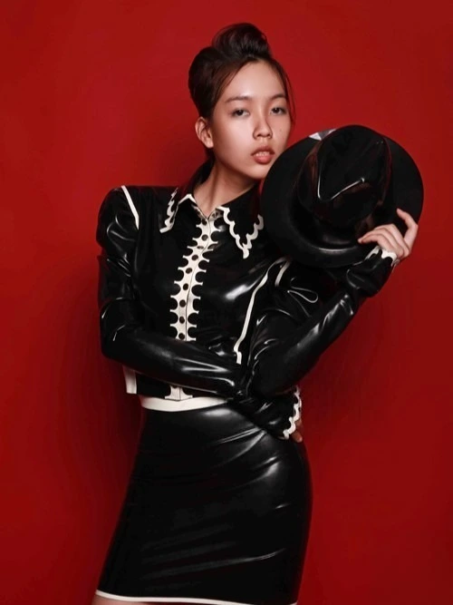 Latex Contrast Gothic-Inspired Long Sleeve Blouse Latex Contrast Gothic-Inspired Long Sleeve Blouse