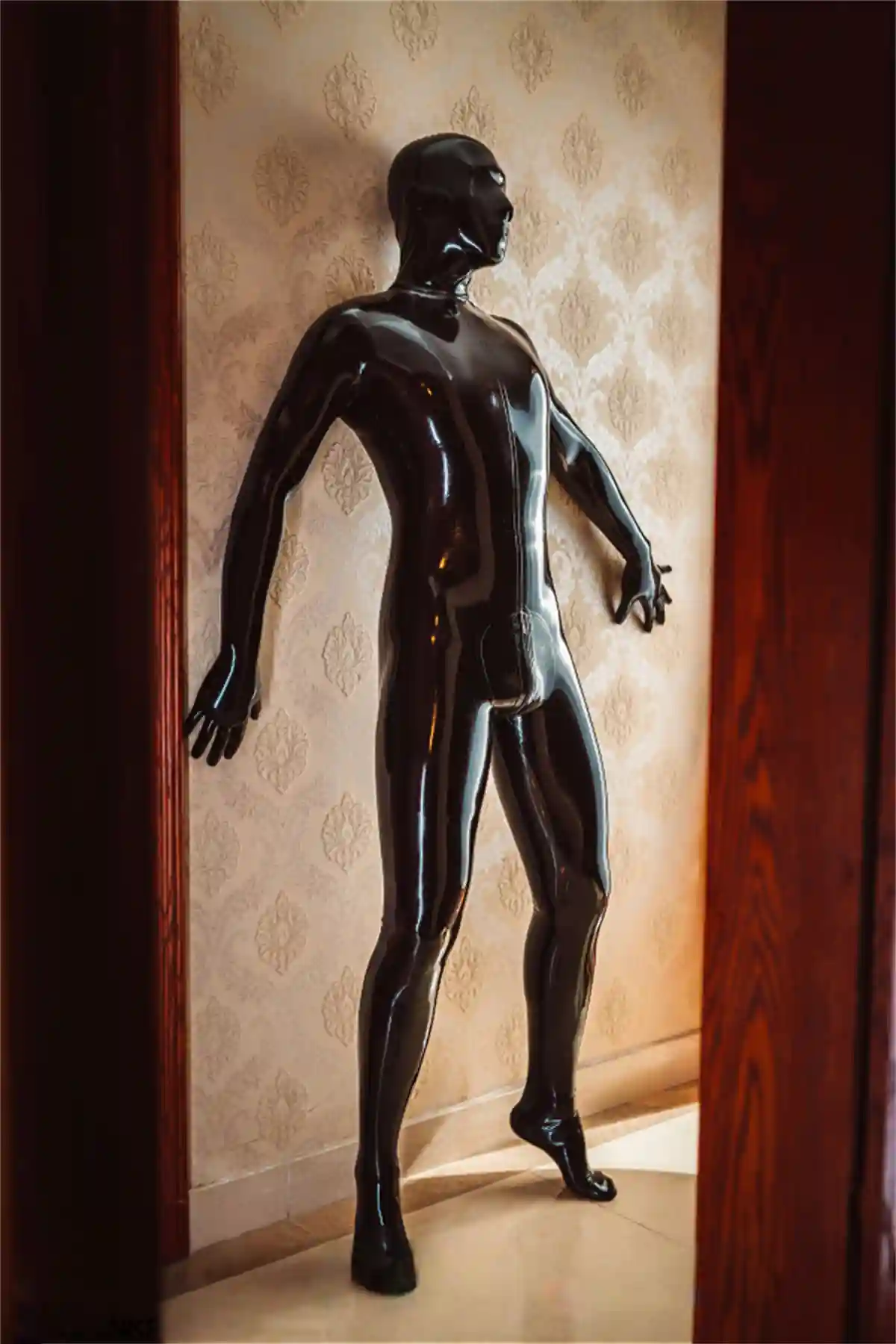 Latex Male Stealth Two-pieces Fully-Enclosed Catsuit Latex Male Stealth Two-pieces Fully-Enclosed Catsuit