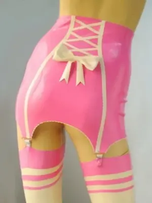 ラテックス製ピンクのシシーガードル